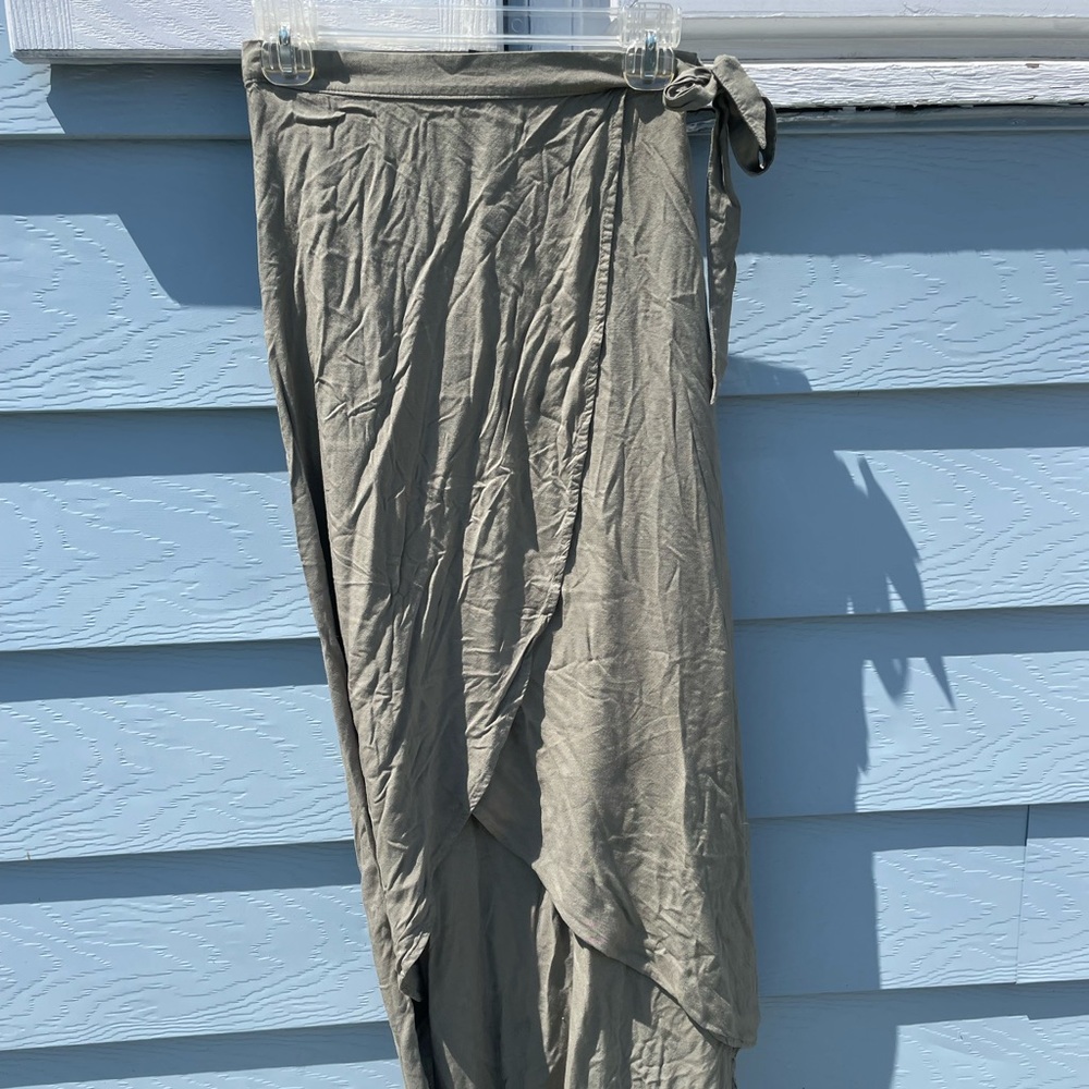 WRAP SKIRT